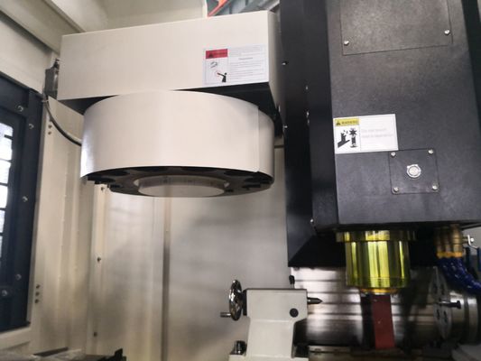 380V Cnc Metal Milling Machine With Foot Pads CNC Machine Center